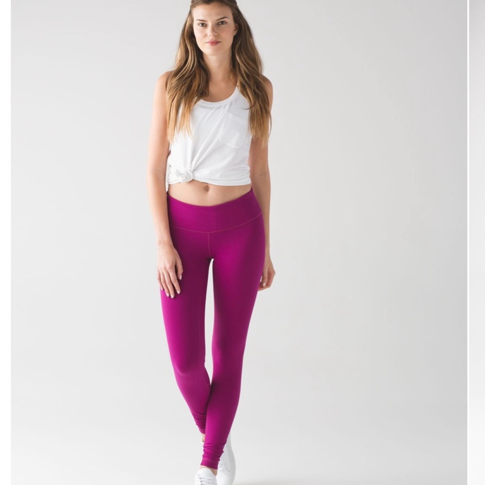 Lululemon Wunder Under High Rise Tight in purple